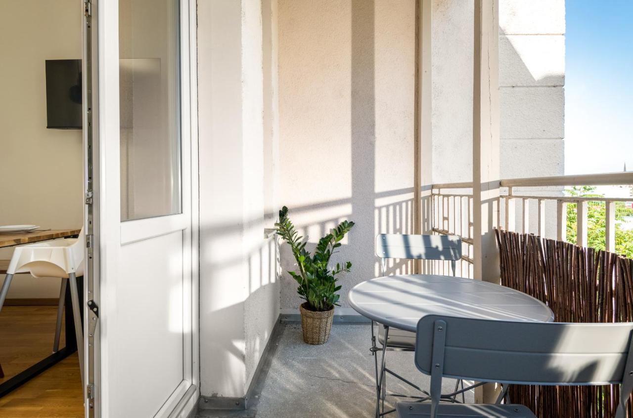 Apartment Sehr Zentrale Naehe Des Bahnhofs In Fuer Bis Zu 10 Personen Leipzig